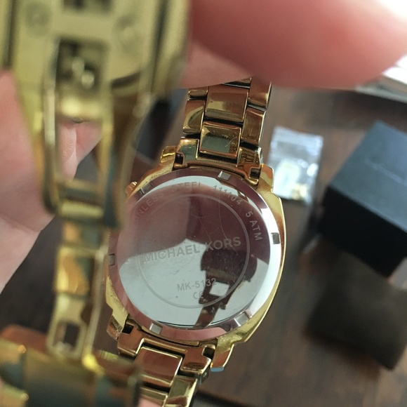 Michael Kors gold chronograph watch (MK 5132)